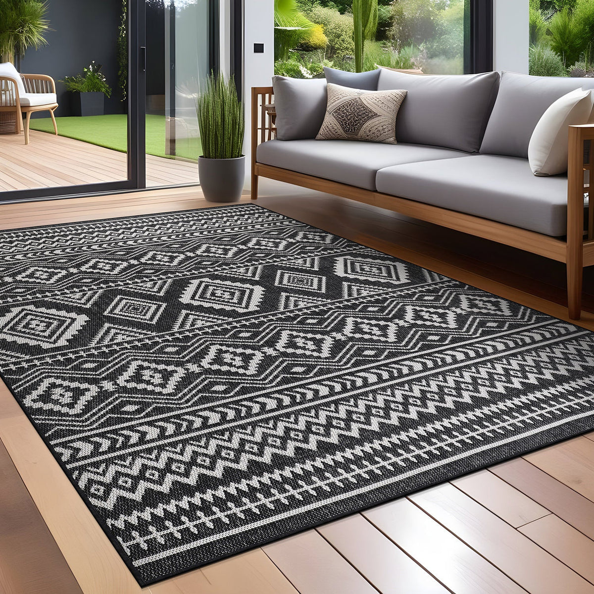 Waikiki - Boho Polypropylene Indoor/Outdoor Area Rug